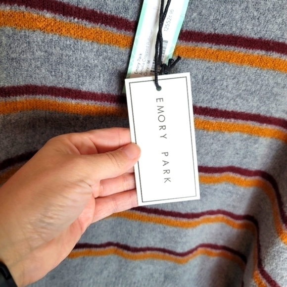 EMORY PARK AMELIA CROPPED PULLOVER, SZ MEDIUM - Picture 6 of 11